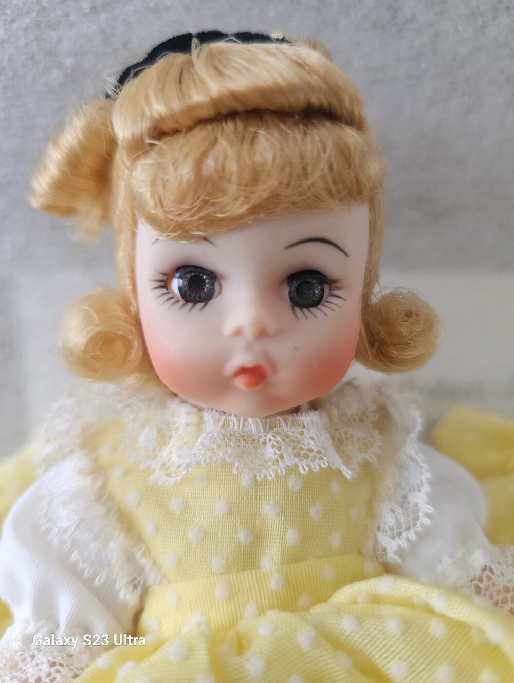 Alexandra- Kins "Amy"